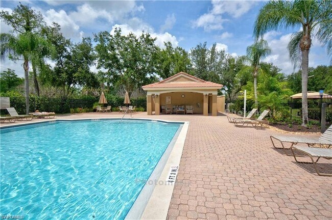 Building Photo - 6770 Huntington Lakes Cir