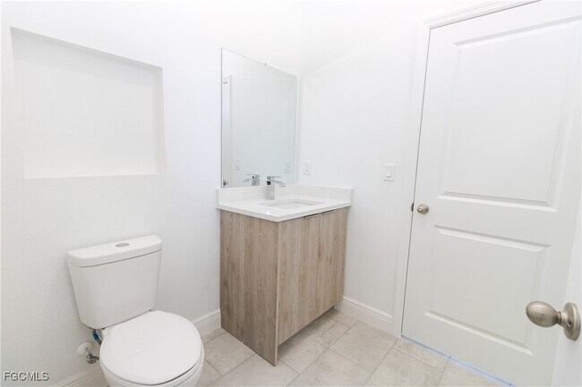 Building Photo - 1125 Jabara Cir