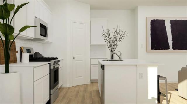 Building Photo - 8005 Green Heron Dr
