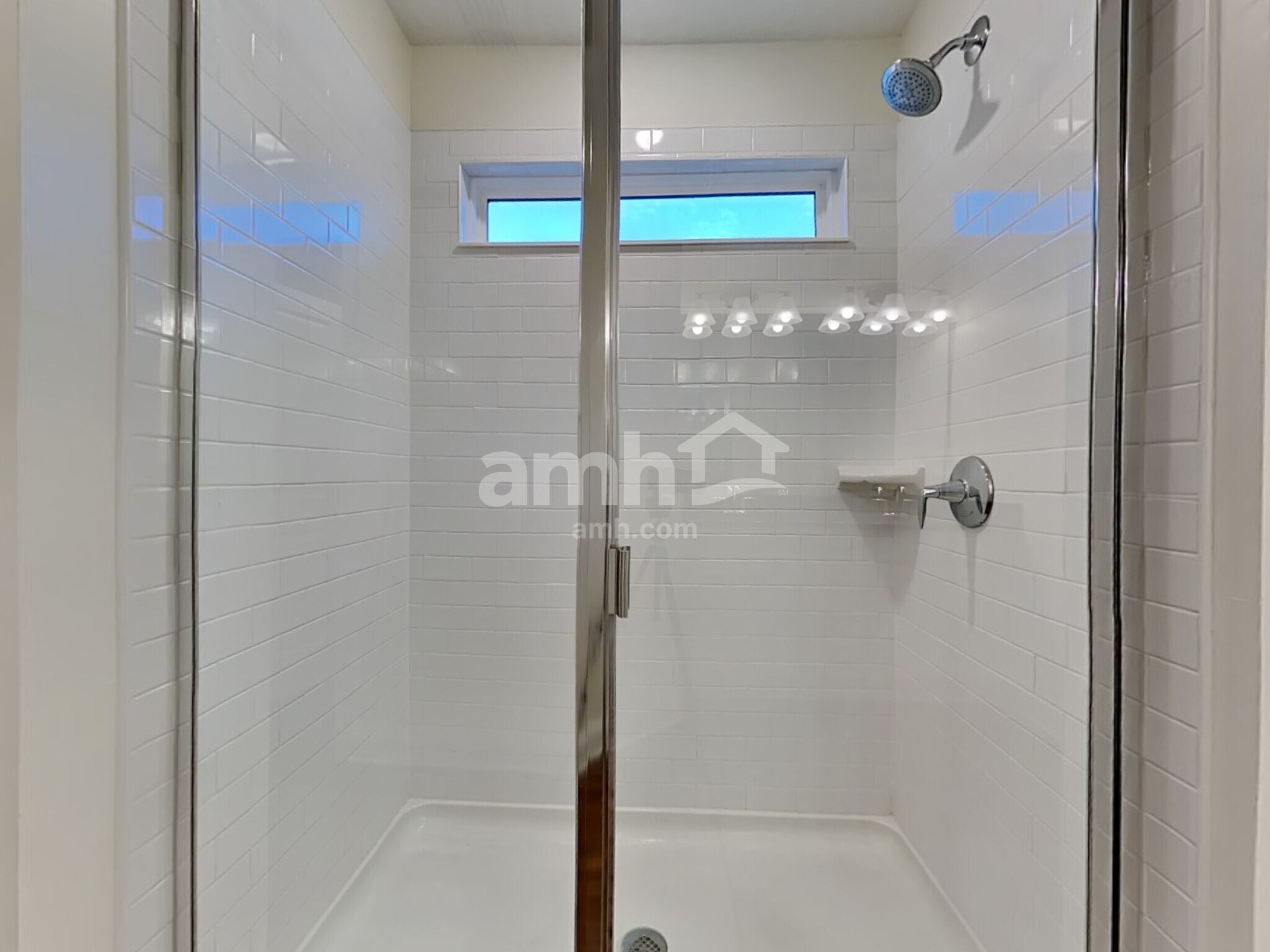 Building Photo - 3154 Creek Village Ln