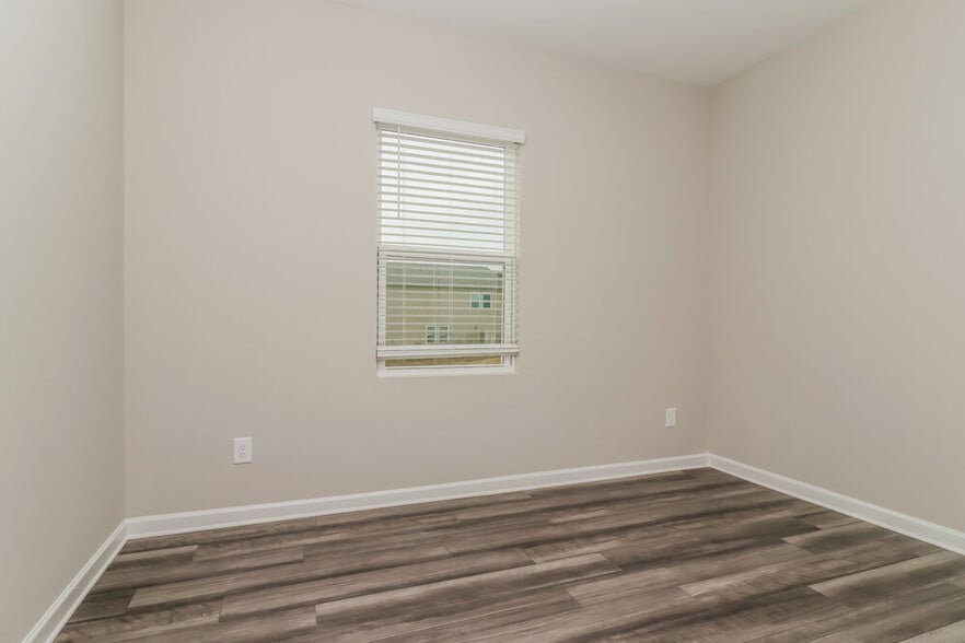 Building Photo - 506 Knightsbridge Ln