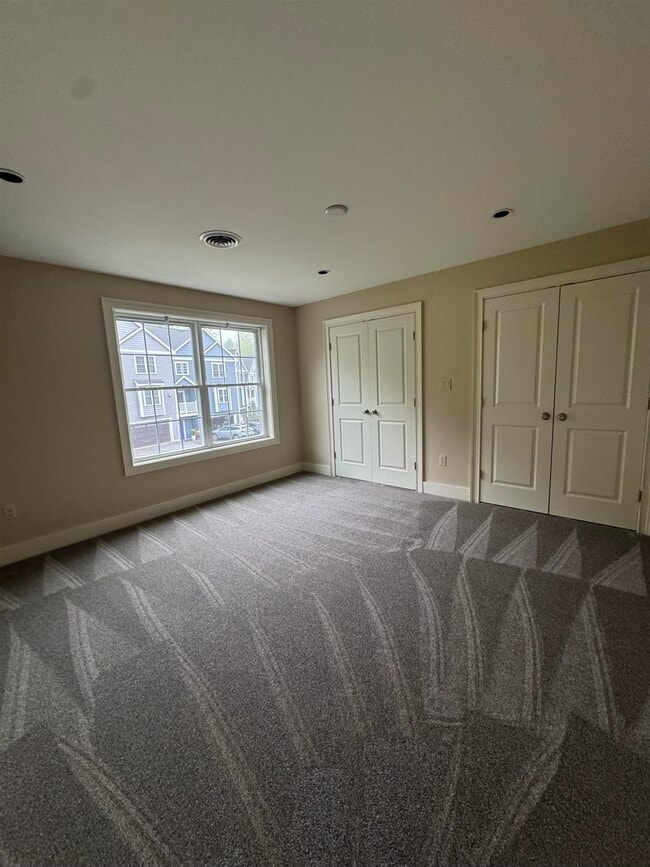 Building Photo - 21 Morgan Ct