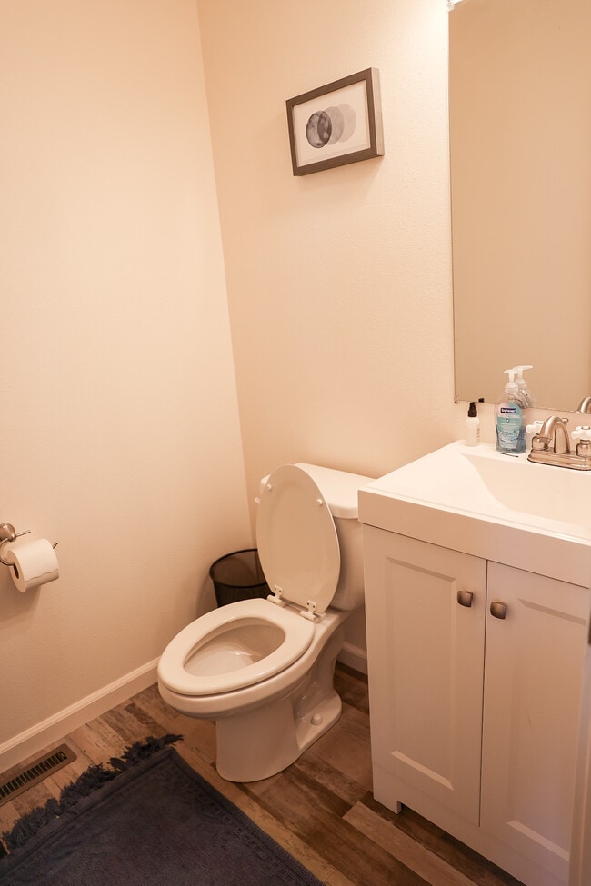 Building Photo - 45 Butch Cassidy Loop