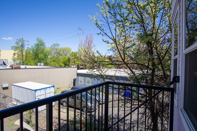 Building Photo - Spacious 1-Bedroom w/Condo-Grade Finishes + Balcony!