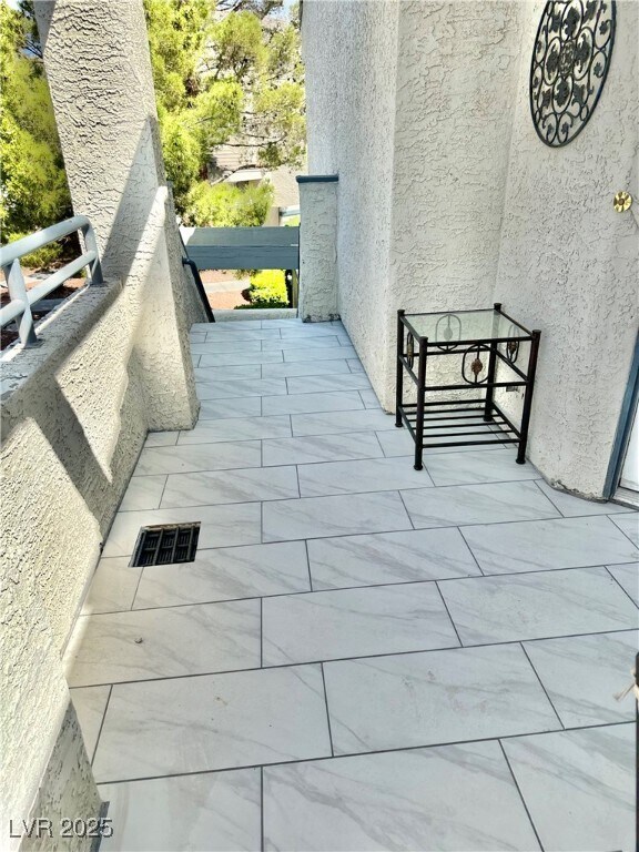 Building Photo - 2716 Lodestone Dr
