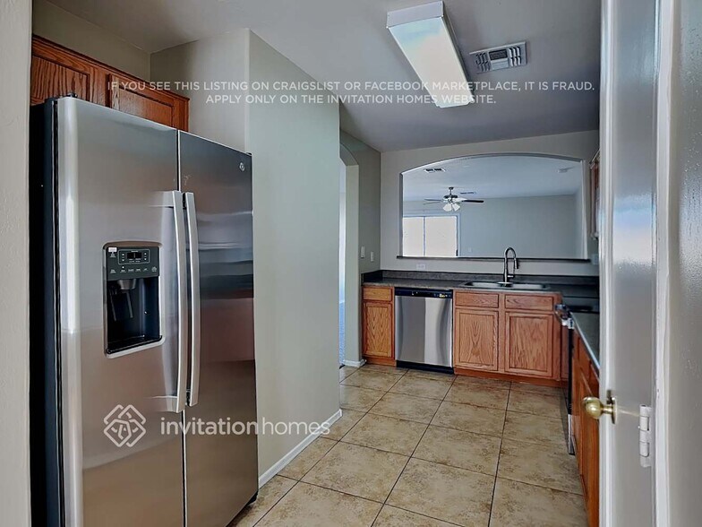 Building Photo - 1614 E Harwell Rd