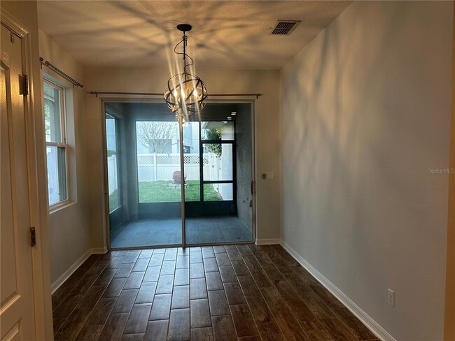 Building Photo - 5567 Cypress Hill Rd