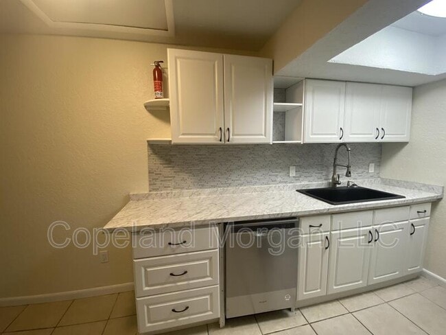 Building Photo - 1414 San Juan Ct