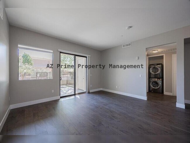 Building Photo - 7300 E Earll Dr