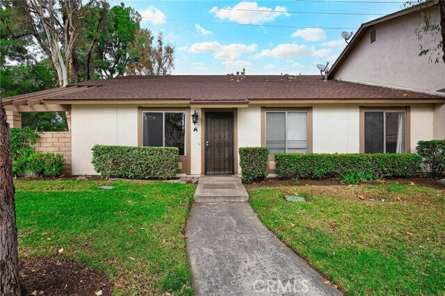 Building Photo - 1740 N Willow Woods Dr