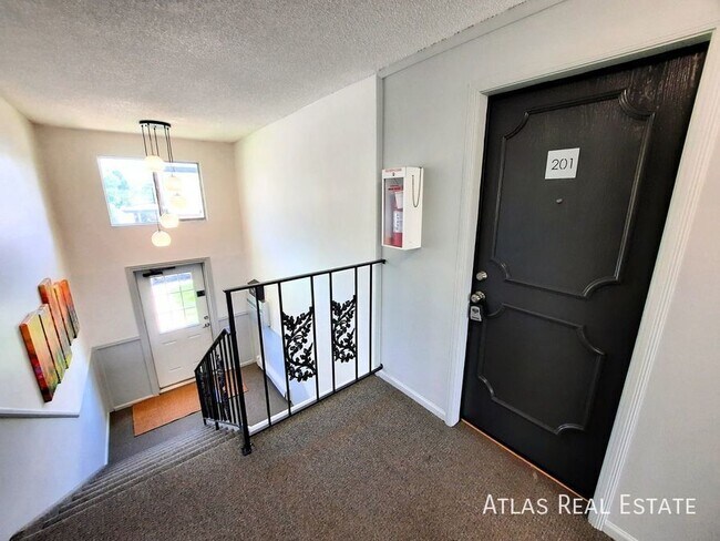 Building Photo - 12111 W Nevada Dr