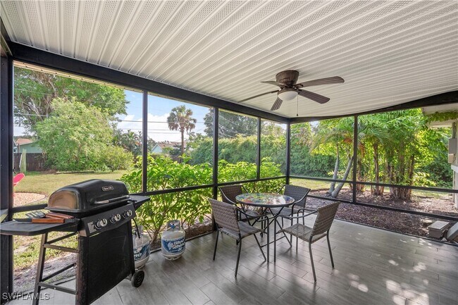 Building Photo - 27610 Roslin Dr