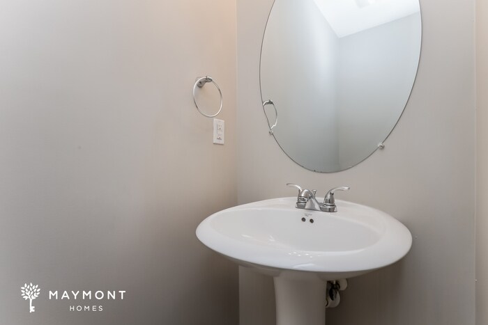 Building Photo - 1515 Hydrangea Ln