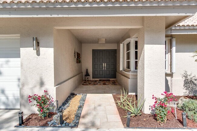 Front entrance - 2535 NW 41st St