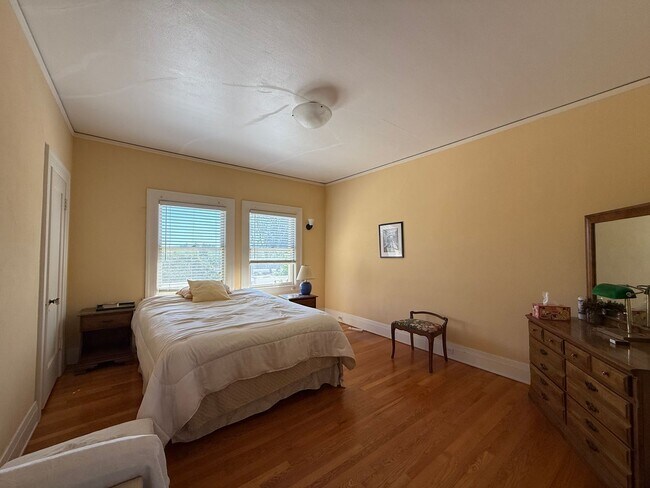 Building Photo - Spacious Somis Country Estate – 4+3 4,000 ...