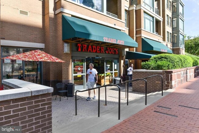 Building Photo - 2501 M St NW