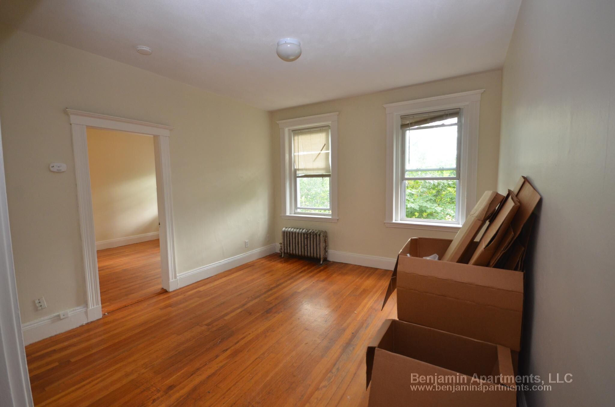 Building Photo - 8 Egremont Rd