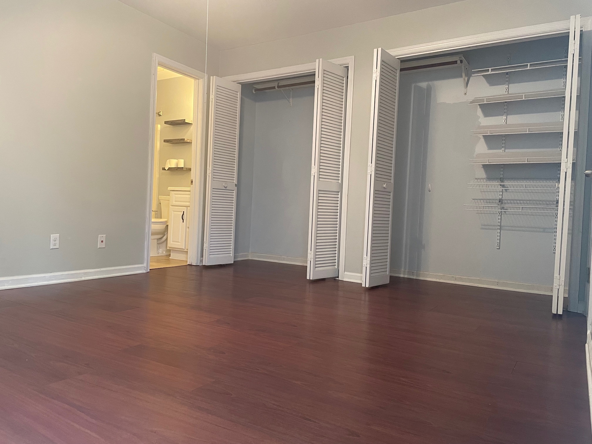 Building Photo - 4110 Sedgewood Dr