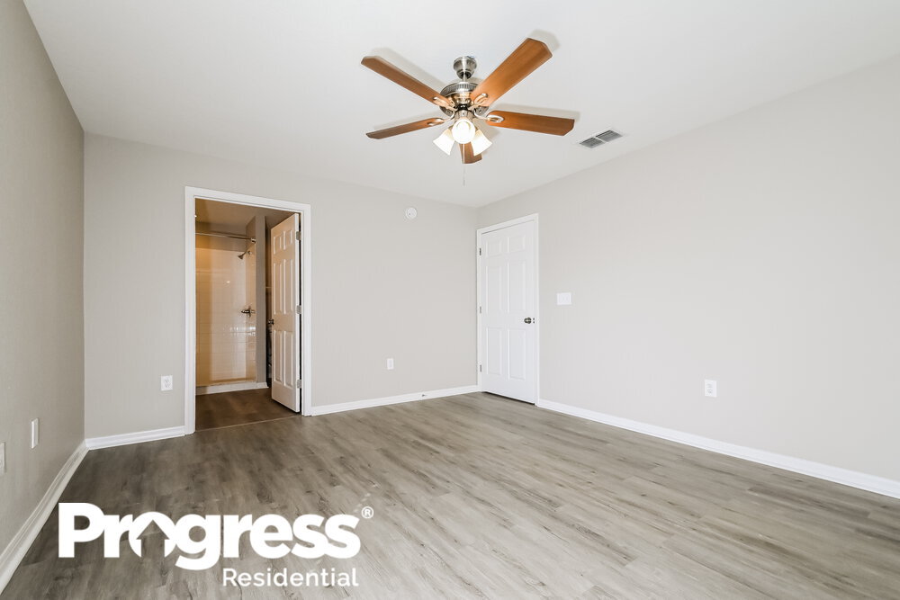 Building Photo - 11341 Southwind Lake Dr