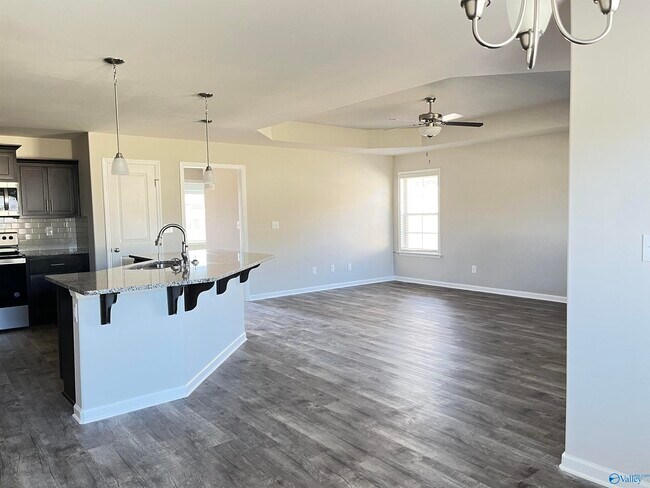 Building Photo - 103 Ocean Springs Ave