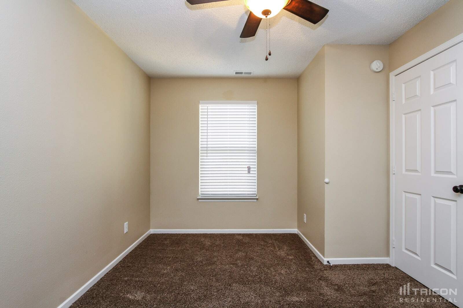 Building Photo - 151 Snowflake Cir