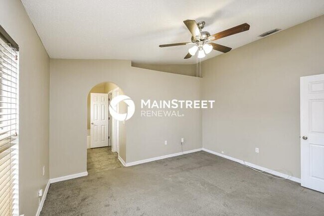 Building Photo - 3 Bedroom Pet-Friendly Home in Jacksonvill...