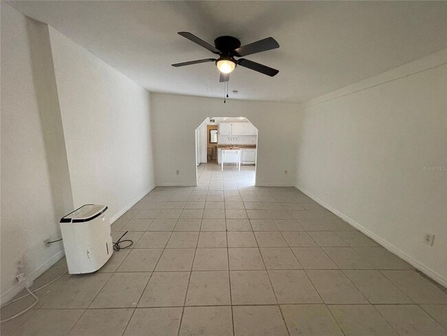Building Photo - 2525 Emma Cir