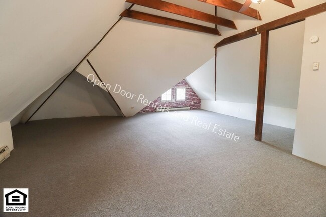 Building Photo - 1101 Lake Ave