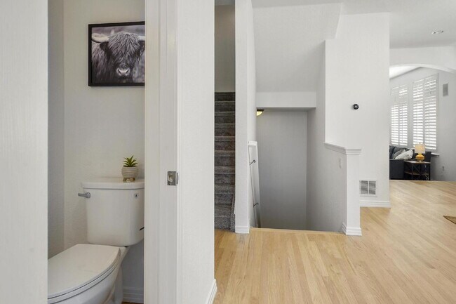 Building Photo - "Spacious 4-Bedroom Townhouse with Granite Finishes & Cozy Fireplace in Parker, CO!"