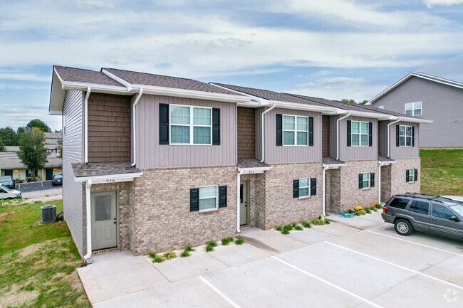 Primary Photo - Warrior Hill Townhomes