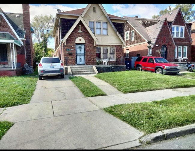 Building Photo - 8535 Kentucky St