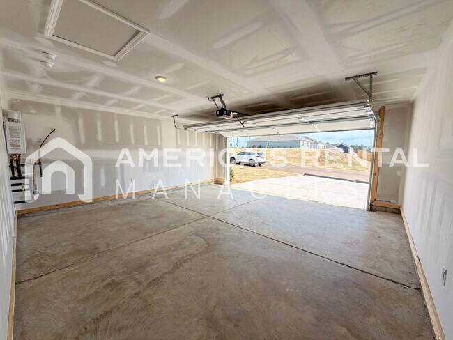 Building Photo - New Construction Home for Rent in Tuscaloosa, AL!