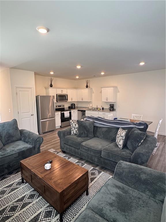 Building Photo - 1060 Paddington Dr