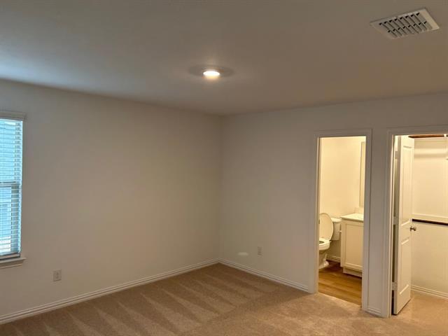 Building Photo - 2517 Maplehurst Dr