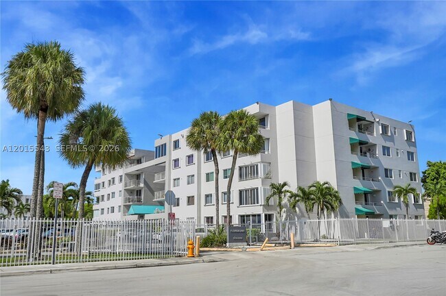 Building Photo - 11715 SW 18th St