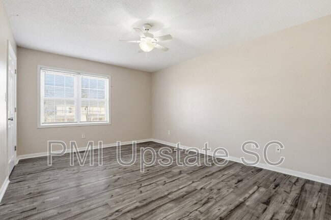 Building Photo - 110 Cypress Run