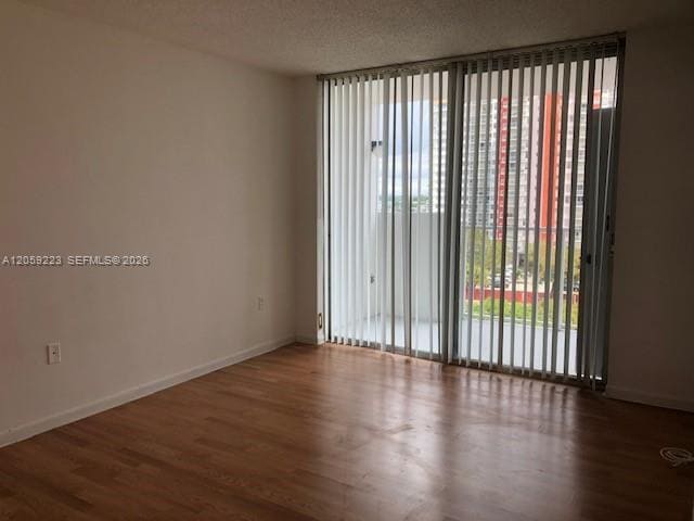 Building Photo - 1200 NE Miami Gardens Dr