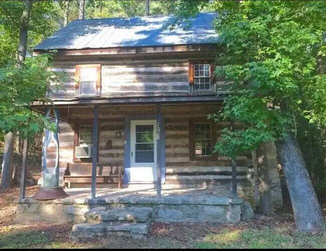 Building Photo - 1020 Shanti Rd