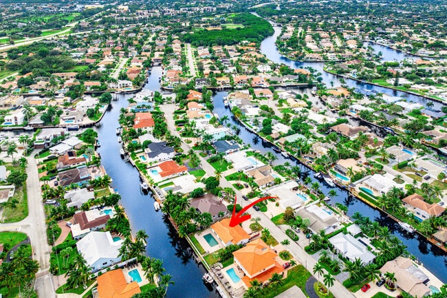 Building Photo - 1254 SW 4th Ct