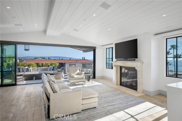 Building Photo - 2903 Manhattan Ave