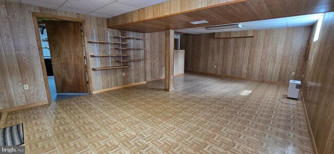 Building Photo - 1526 Palm Ct