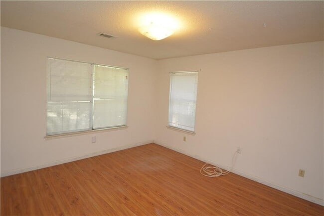 Building Photo - 9080 Rawhide Ct