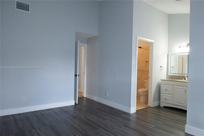 Building Photo - 11312 SW 133rd Pl