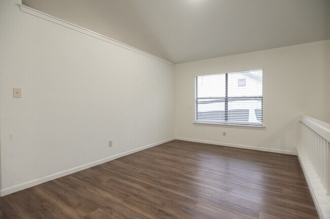 Building Photo - 11513 Juniper Ridge Dr