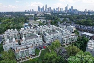 Building Photo - 327 Uptown W Dr