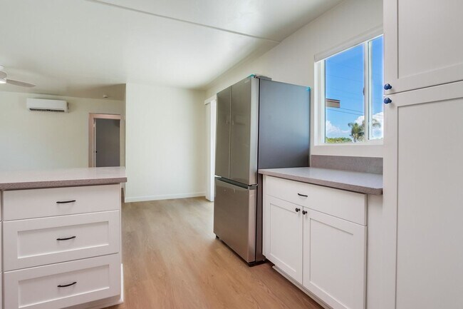 Building Photo - Charming & Upgraded San Marcos Home with P...