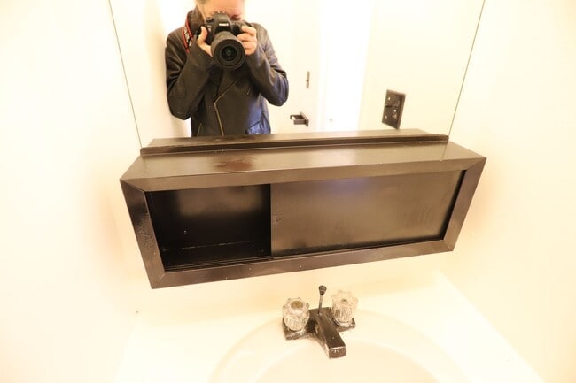 Building Photo - 257 Canby St