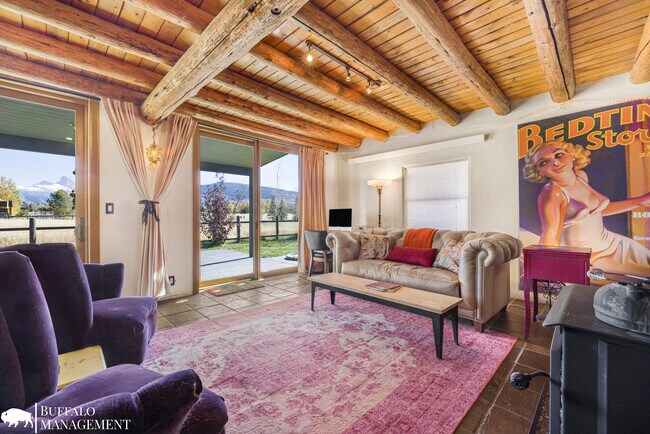 Building Photo - 575 Targhee Towne Rd