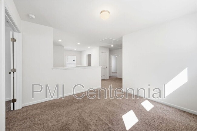 Building Photo - 110 Shelter Ln E