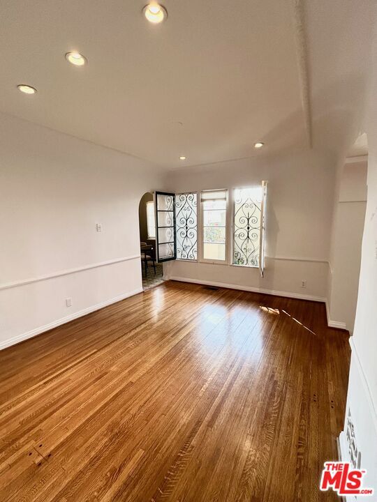 Building Photo - 8673 W Olympic Blvd